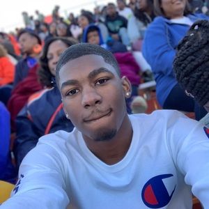 Meet your Posher, Janaz